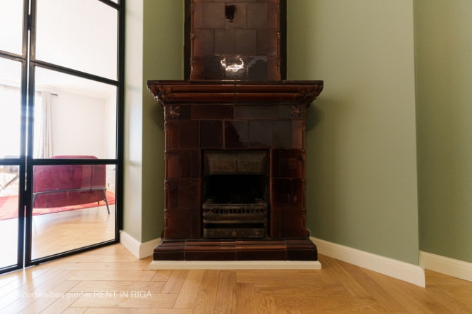 Эксклюзивная 3-комнатная квартира в Центре.  В квартире есть просторная гостиная, Рига - изображение 6