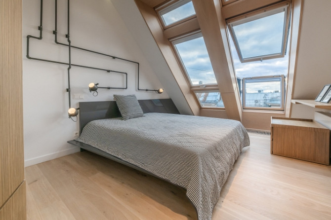 Ekskluzīvs divu līmeņu dzīvoklis ar terasi Rīgas centrā!  Dzīvoklis pilnībā renovēts Rīga - foto 3