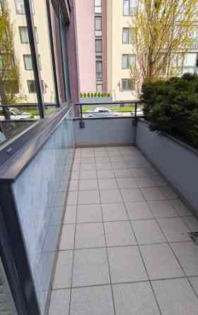 Продаётся светлая и просторная 3-комнатная квартира в современном проекте Purvciema Rīga