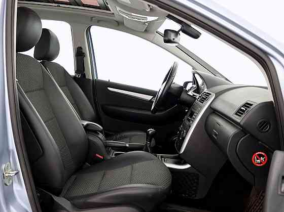 Mercedes-Benz A 160 Avantgarde Facelift 1.5 70kW Tallina