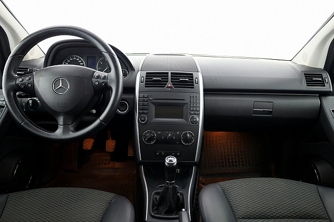 Mercedes-Benz A 160 Avantgarde Facelift 1.5 70kW Tallina - foto 5
