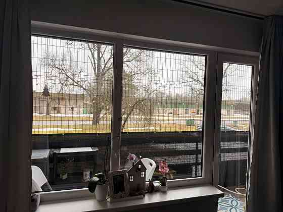 Piedāvājumā plašs un mājīgs 3 istabu dzīvoklis Jērcēnos, 1. stāvā (73, 6 m²), kas atrodas mierīgā... Валмиера