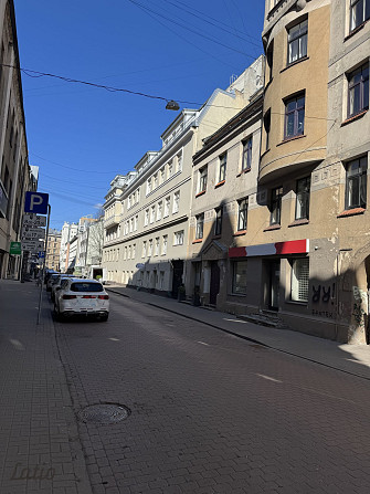 Plašs 5 istabu dzīvoklis Rīgas centrā  111,3 m

Pārdošanā īpašums pašā Rīgas centrā  Marijas ielā 23 Рига - изображение 2