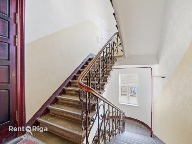 2 istabu dzīvoklis pašā Vecrīgas sirdī!  Viena no pieprasītākajām un prestižākajām Rīgas vietām. Ēka Рига - изображение 2