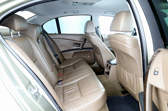 BMW 520 Executive ATM 2.2 125kW Таллин - изображение 7