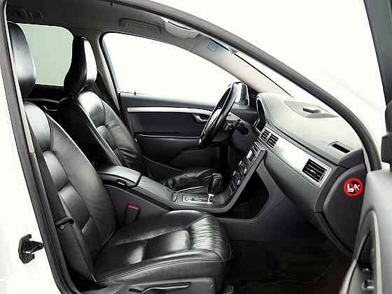 Volvo V70 R-Design ATM 2.4 D5 129kW Таллин