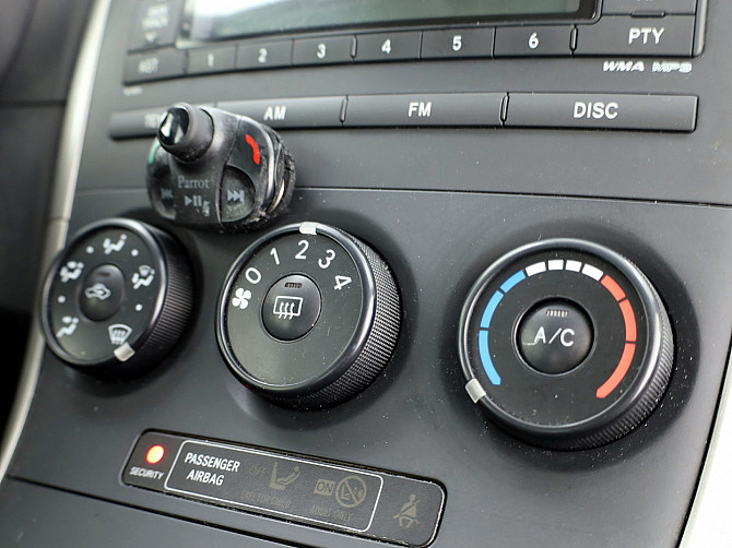 Toyota Auris Linea Sol 1.6 91kW Таллин - изображение 8