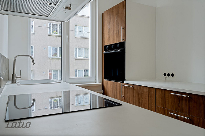 Piedāvājumā  tikko pēc kapitālā remonta atjaunots, gaumīgs divistabu dzīvoklis Rīga - foto 4