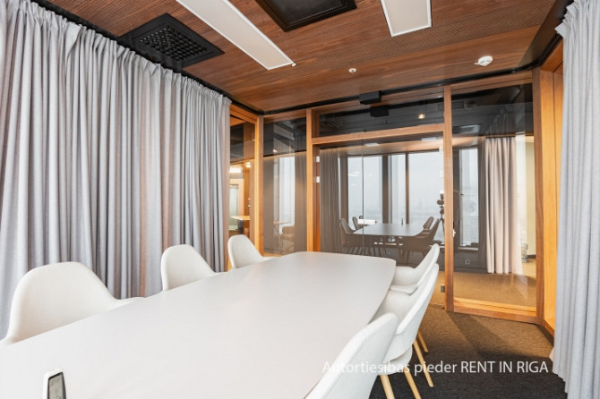 Furnished office on the 13th floor of Zunda Towers.  Sophisticated work environment for business-sca Рига - изображение 7