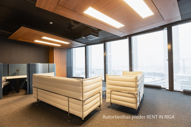 Furnished office on the 13th floor of Zunda Towers.  Sophisticated work environment for business-sca Рига - изображение 9