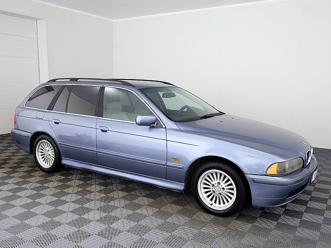 BMW 520 Business Facelift 2.2 125kW Tallina - foto 1