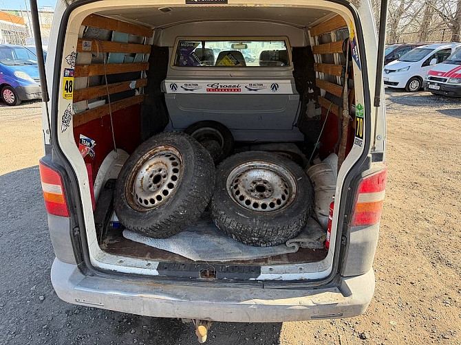 Volkswagen Transporter Comfortline 2.5 TDI 96kW Tallina - foto 8