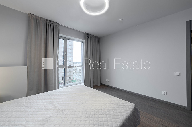 Jaunceltne, energo efektīva māja, iežogota teritorija, ieeja no ielas, pagalmā bērnu spēļu Rīga - foto 17