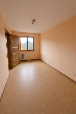 Pārdodu 3 istabu dzīvokli Juglā, Juglas ielā 5 Tiek piedāvāts gaišs un funkcionāli ērts 3 istabu... Рига