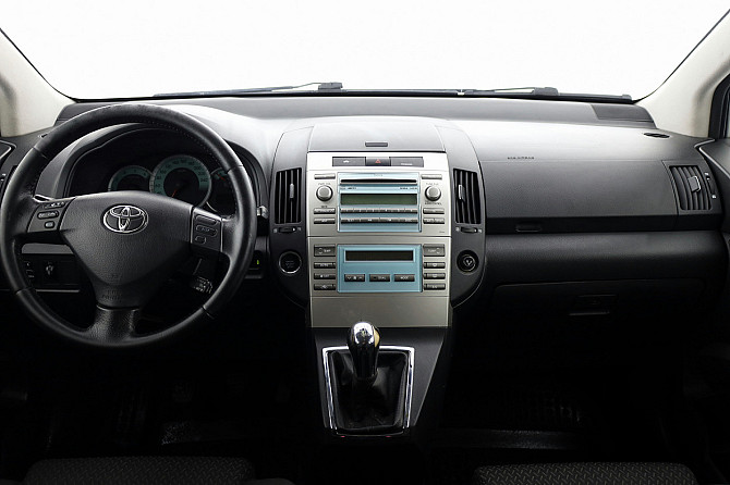 Toyota Corolla Verso Linea Sol Facelift 2.2 D-4D 100kW Таллин - изображение 5