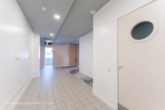 Izīrē kafejnīcas telpas Skanstē.  Telpu grupas izmantošanas veids - kafejnīca (kods 1230). Ir Rīga - foto 8