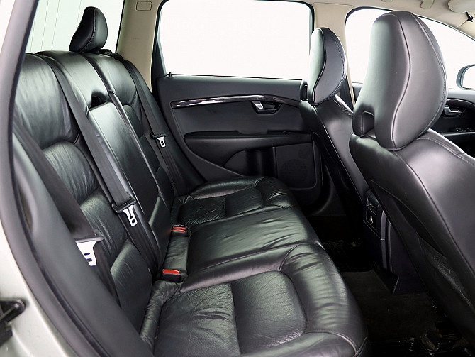 Volvo V70 Summum ATM 2.4 D5 136kW Таллин - изображение 7