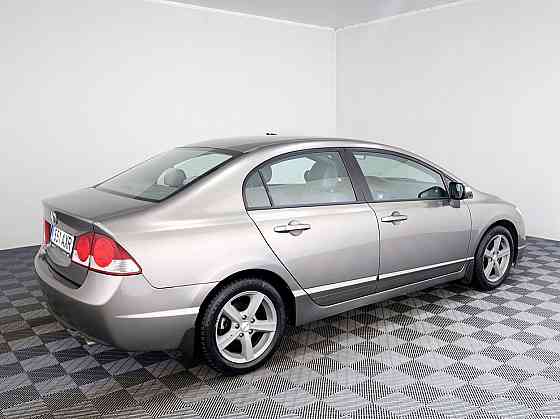 Honda Civic Elegance 1.8 103kW Таллин