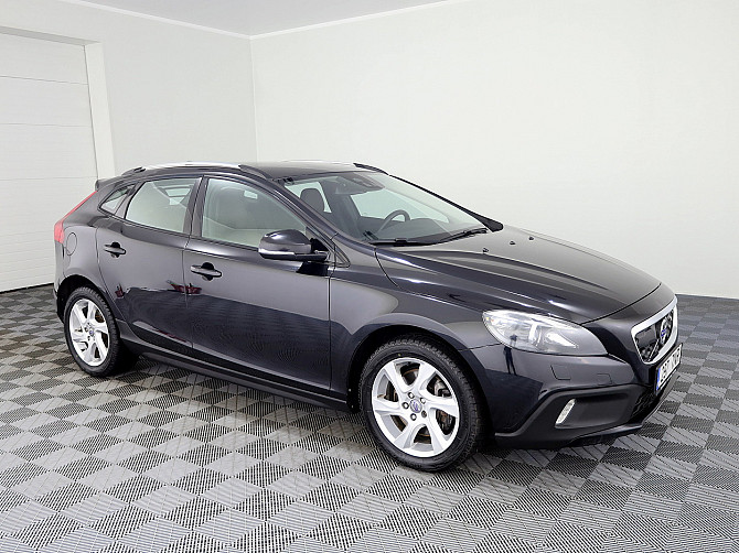 Volvo V40 Cross Country Summum 4x4 AWD ATM 2.0 132kW Tallina - foto 1
