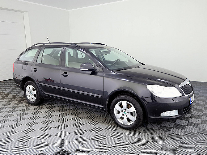 Skoda Octavia Comfortline Facelift ATM 2.0 TDI 103kW Tallina - foto 1