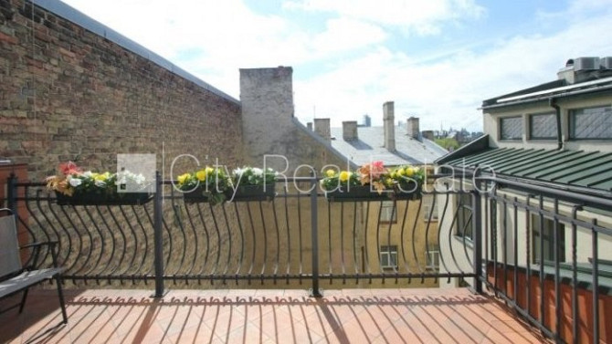 Fasādes māja, renovēta māja, nomainītas inženierkomunikācijas, mainīts Jumta segums, Rīga - foto 8