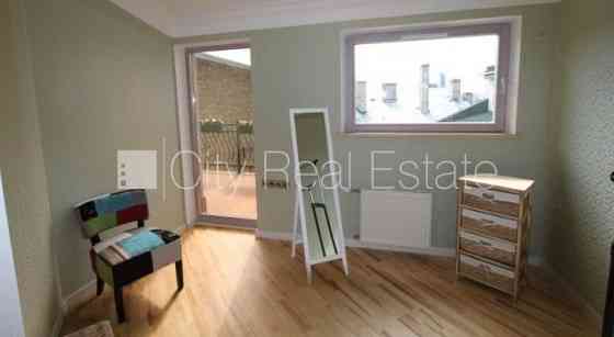 Эта квартира сдается в аренду посуточно (краткосрочная аренда), стоимость аренды Rīga