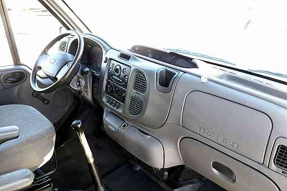 Ford Transit Ambulance 2.0 TDCi 74kW Tallina