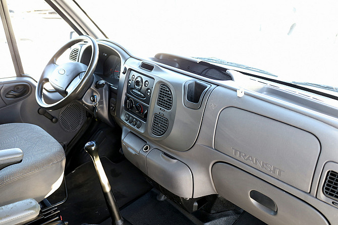 Ford Transit Ambulance 2.0 TDCi 74kW Tallina - foto 5