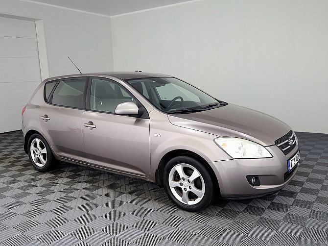 Kia Ceed Elegance 1.6 90kW Tallina - foto 1
