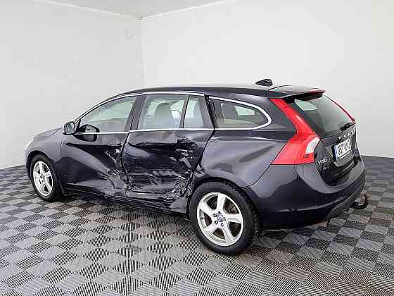 Volvo V60 Summum ATM 2.0 D5 120kW Tallina
