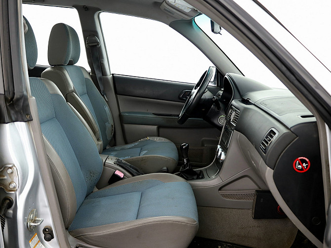 Subaru Forester Comfort AWD 2.0 92kW Tallina - foto 6