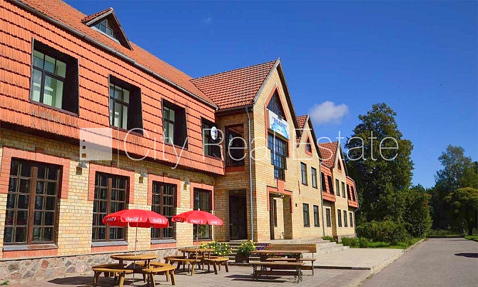 Viesu māja, renovēta māja, nomainītas inženierkomunikācijas, ķieģeļu mūra sienas, Talsi un novads - foto 1