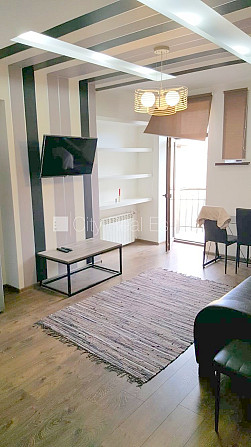 Fasādes māja, slēgts pagalms, ieeja no ielas, ir lifts, kāpņu telpa pēc kapitālā remonta, Rīga - foto 4