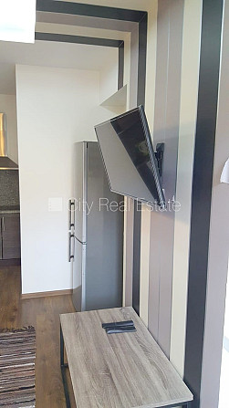 Fasādes māja, slēgts pagalms, ieeja no ielas, ir lifts, kāpņu telpa pēc kapitālā remonta, Rīga - foto 8