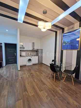 Проект - Aleksandra Čaka 33 (Александра Чака 33), здание во дворе, реновированный дом, Rīga