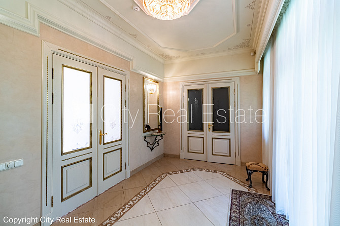 Labiekārtota apzaļumota teritorija, iežogota teritorija, vieta vairākām automašīnām, Jūrmala - foto 18