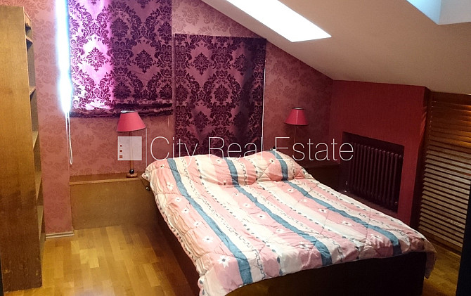 Mansards, ir lifts, franču balkons, logi vērsti uz pagalma pusi, viena istaba izolēta, Rīga - foto 8
