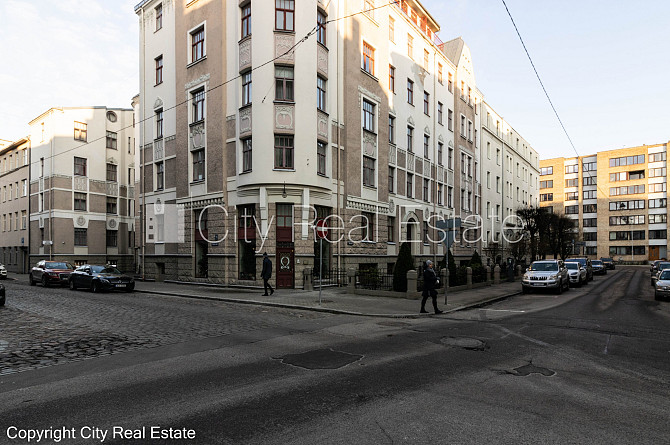 Projekts - Vīlandes Nams, ieeja no ielas, ir lifts, guļamistabu skaits 1 gab., studio tipa, Rīga - foto 13