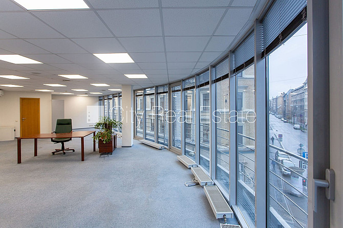 Projekts - Ģertrūdes 66, fasādes māja, ieeja no ielas, ir lifts, balkons, logi vērsti uz ielas Rīga - foto 7