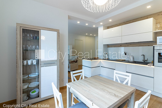 Земля в собственности, новостройка, благоустроенная озеленённая территория, Рига - изображение 8