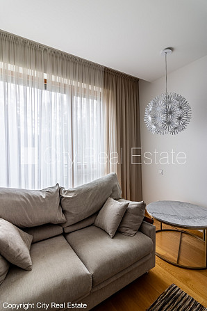 Земля в собственности, новостройка, благоустроенная озеленённая территория, Рига - изображение 12