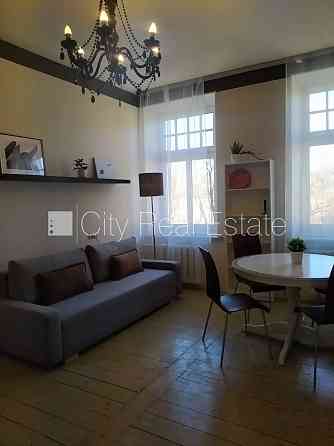 Эта квартира сдается в аренду посуточно (краткосрочная аренда), стоимость аренды Рига