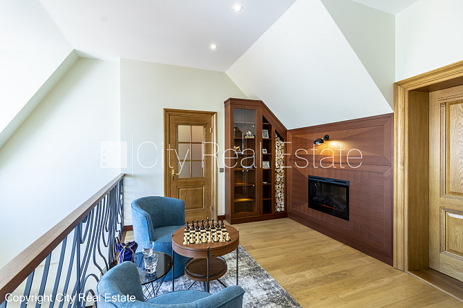 Реновированный дом, благоустроенный озеленённый двор, территория обнесена Юрмала - изображение 18