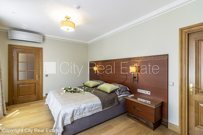 Реновированный дом, благоустроенный озеленённый двор, территория обнесена Юрмала - изображение 12