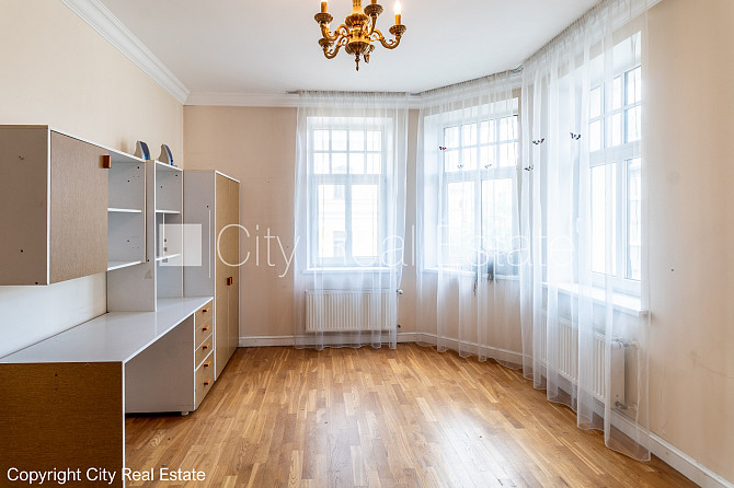 Fasādes māja, renovēta māja, slēgts pagalms, vieta automašīnai, ieeja no ielas un pagalma, Rīga - foto 10
