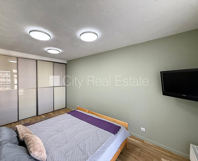 Новостройка, благоустроенная озеленённая территория, закрытый двор, место для Рига - изображение 11