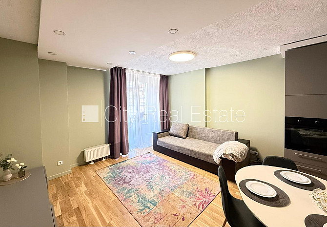 Новостройка, благоустроенная озеленённая территория, закрытый двор, место для Рига - изображение 2