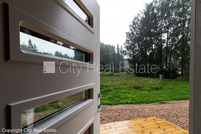 Privātmāja, koka māja, energo efektīva māja, vieta vairākām automašīnām, terase 40 m2, Rīga - foto 17