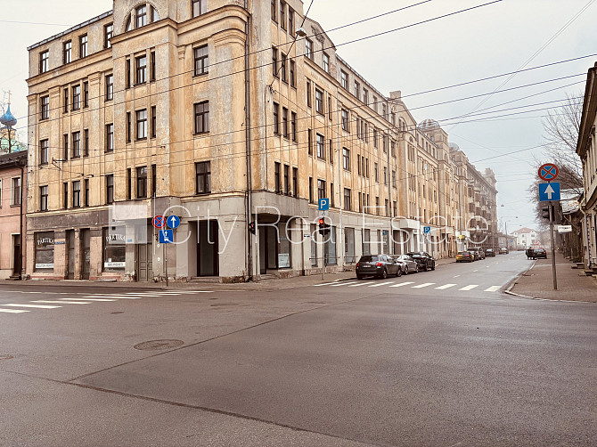 Fasādes māja, slēgts pagalms, apkure-gaisa siltumsūknis, boilers karstajam ūdenim, gaisa Rīga - foto 18