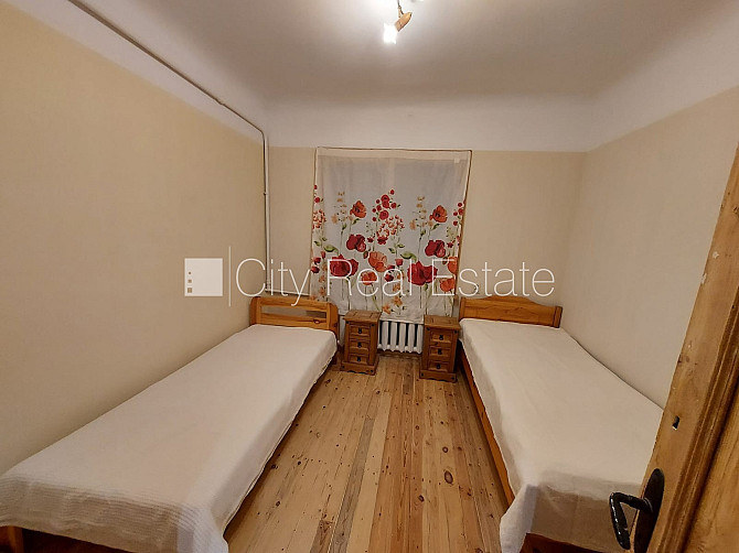 Pagalma māja, slēgts pagalms, vieta automašīnai, istabas izolētas 3 gab., viena istaba Jūrmala - foto 8